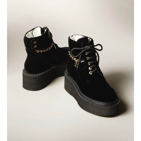 CHANEL  シャネル　22B レースアップ ブーツ 37