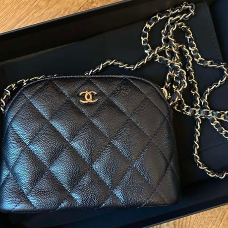 CHANEL  シャネル チェーンショルダーバッグ