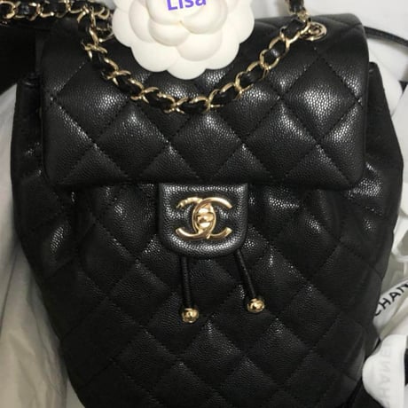 CHANEL  シャネル　リュック　キャビアスキン　黒