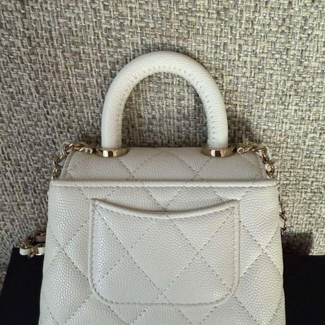 CHANEL シャネル 限定 エクストラミニ ココハンドル ホワイト バッグ