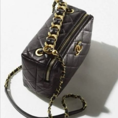 CHANEL  シャネル　22S 22A　スモールカメラバッグ