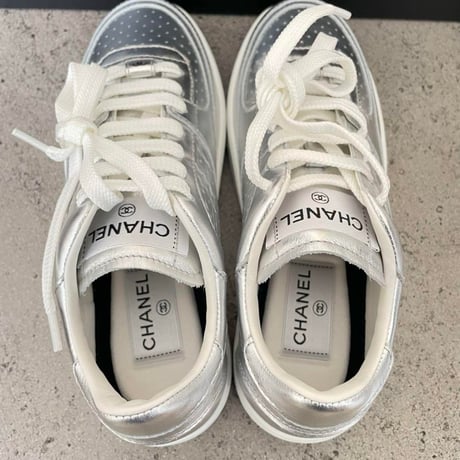 CHANEL  シャネル　スニーカー シルバー