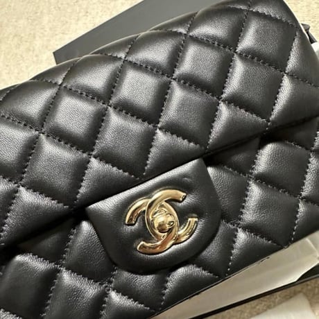 CHANEL シャネル ミニマトラッセ ショルダーバッグ