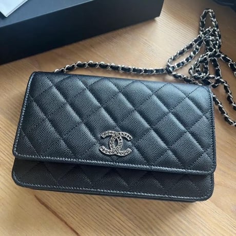 CHANEL  シャネル　ココシャネル　チェーンウォレット