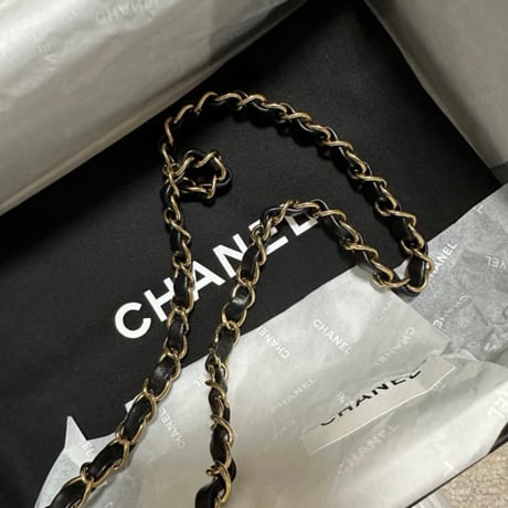 CHANEL シャネル ミニマトラッセ ショルダーバッグ