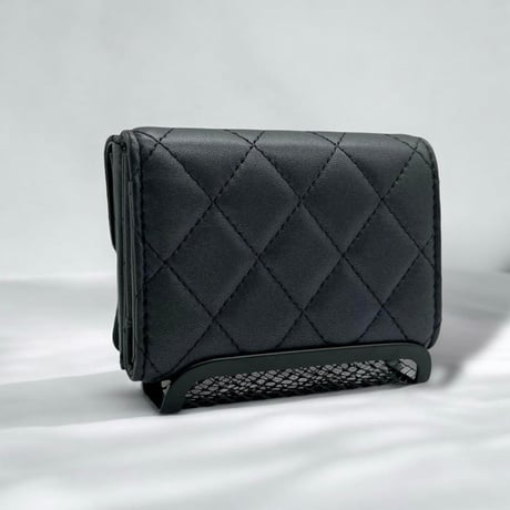 CHANEL  シャネル ソーブラック 3つ折り財布