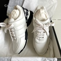 CHANEL  シャネル　ホワイト スニーカー