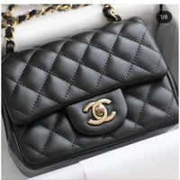 CHANEL  シャネル ベビマト ミニマトラッセ 正方形