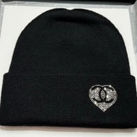 CHANEL  シャネル　ニット帽　ビーニー　帽子　ハート　ココマーク