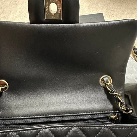 CHANEL シャネル ミニマトラッセ ショルダーバッグ