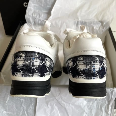 CHANEL  シャネル　ホワイト スニーカー