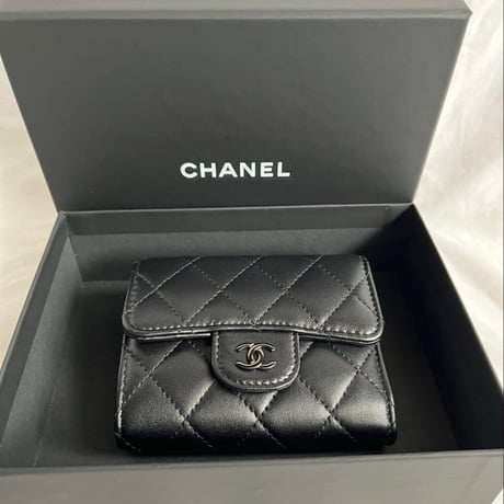 CHANEL  シャネル　折りたたみ財布　ソーブラック　オールブラック　レア