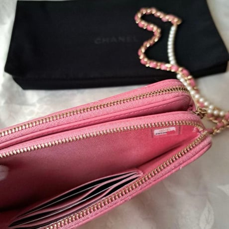 CHANEL  シャネル マトラッセ パール チェーンウォレット クラッチ
