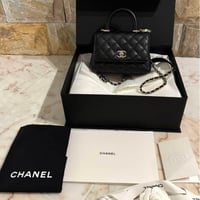 CHANEL  シャネル ココハンドル 19 バッグ