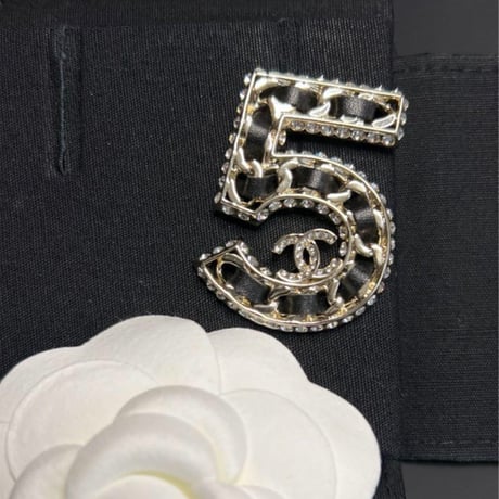 CHANEL シャネル ピアス No.5 片耳
