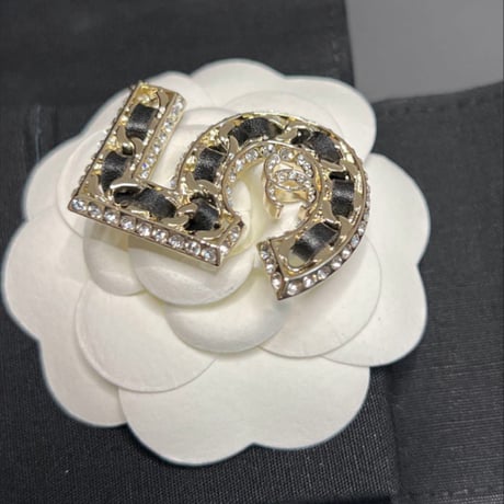CHANEL シャネル ピアス No.5 片耳