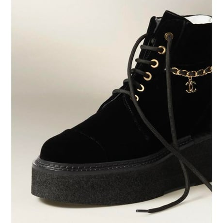CHANEL  シャネル　22B レースアップ ブーツ 37