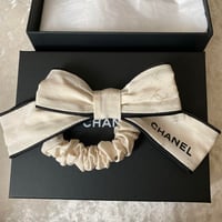 CHANEL シャネル シュシュ リボン