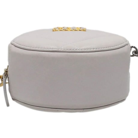 CHANEL シャネル 19 マトラッセ ショルダーバッグ