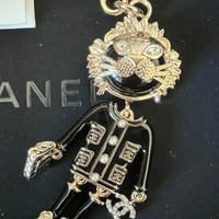 CHANEL  シャネル　キーホルダー　ライオン