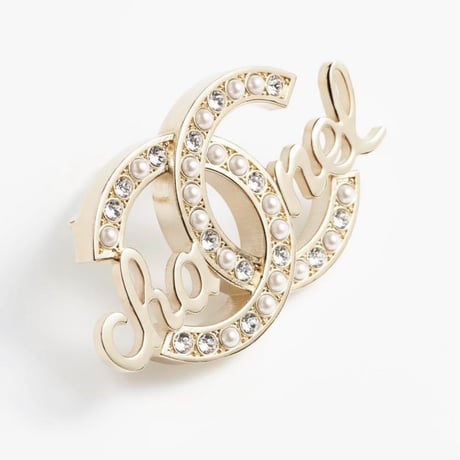 CHANEL シャネル パール＆クリスタル ロゴブローチ