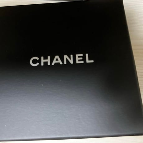 CHANEL  シャネル　ピアス　ロゴ　パール