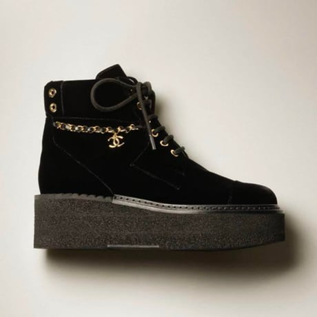 CHANEL  シャネル　22B レースアップ ブーツ 37