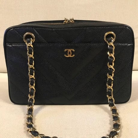 CHANEL  シャネル ヴィンテージV ステッチ シェブロン ショルダー