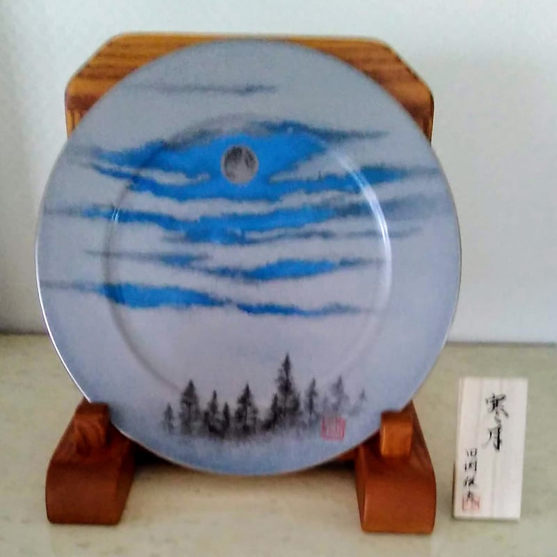 〓美品〓絵皿 春夏秋冬 オーストリア 4枚セット 絵皿たて付き 〓美品〓絵皿 春夏秋冬 オーストリア‼4枚セット 絵皿
