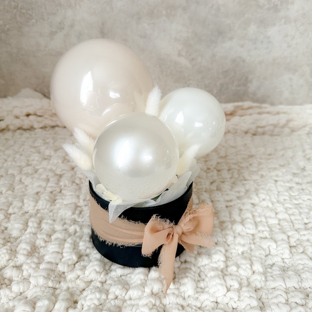 ミニバルーンアレンジボックス（ホワイト） | Balloon Shop Lucas