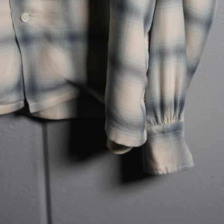 "cantate"  Lazy Luxe Rayon Shirt