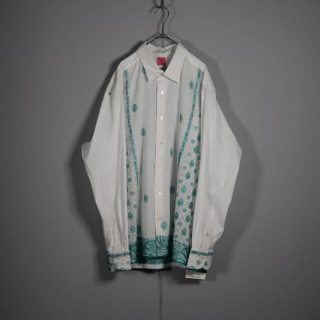 "PERIOD FEATURES"  Cotton SILK Hand-Embroidered Shirt