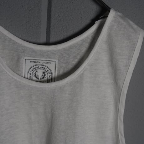 "rinoneca"  Linen Piqué Tank Top