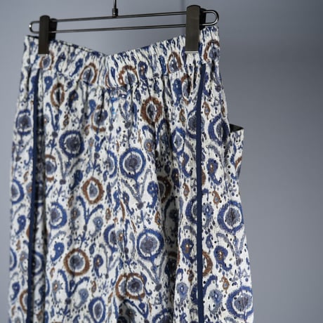 "PERIOD FEATURES" Machine cut work Digital Print Pants