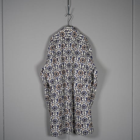 "PERIOD FEATURES" Machine cut work Digital Print Long shirts