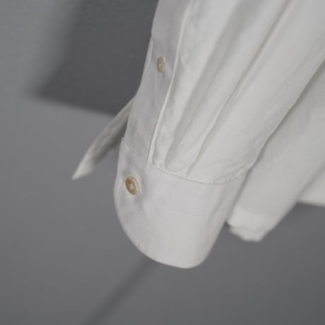 "PERIOD FEATURES" 250 count 2 ply Khadi Standard Shirts