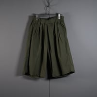 "nonnotte"  Pleat Dock Shorts Trousers
