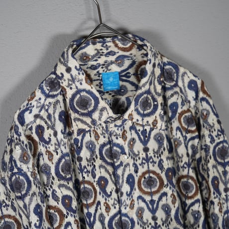"PERIOD FEATURES" Machine cut work Digital Print Long shirts