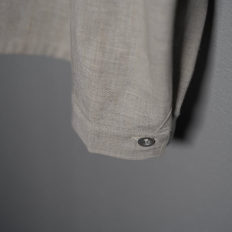 "Aquellos Ojos Verdes bishu"   Shawl collar capri shirt