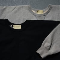 "cantate"  Essential Sweat Pullover