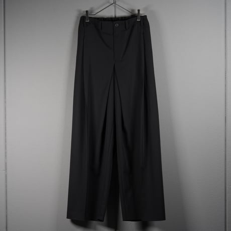 "nonnotte"  Draping Crotch Box 1Tuck Trousers