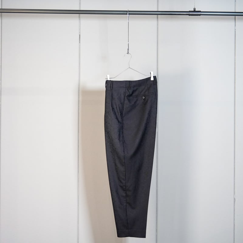 nonnotte 2-Tuck Wide Tapered Trousers | ARVA