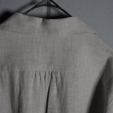 "Aquellos Ojos Verdes bishu"   Shawl collar capri shirt