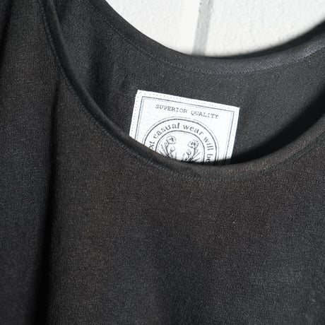 "rinoneca"  Linen Piqué Tank Top