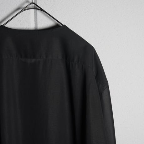 "Aquellos Ojos Verdes BISHU"  Ethnic Crew Neck Shirt