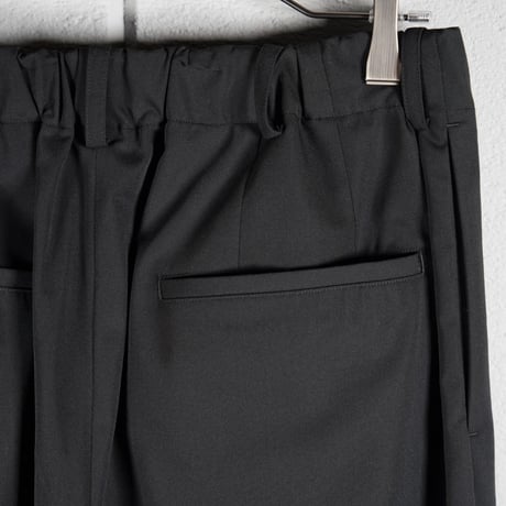 "nonnotte"  Draping Crotch Box 1Tuck Trousers