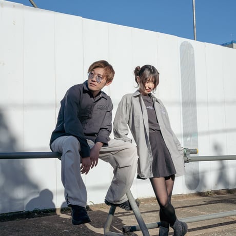 Logo L/S Shirts / Light Gray