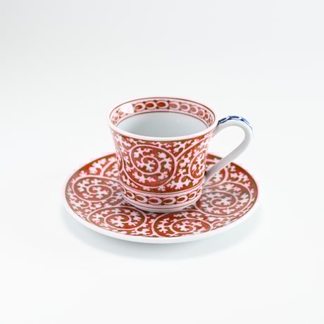 朱濃唐草コーヒーカップ