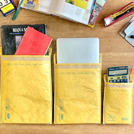 PADDED ENVELOPE BAG FOR "15 INCH LAPTOP"