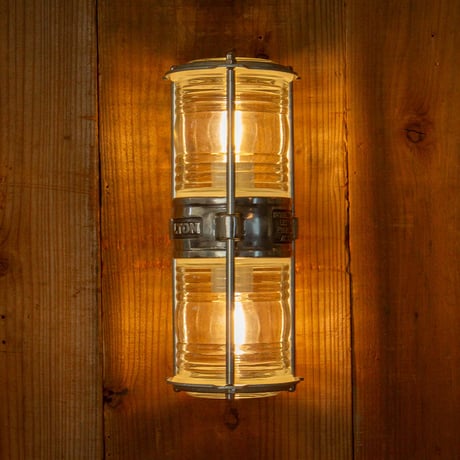 ALUMINUM TWIN GLASS WALL LAMP